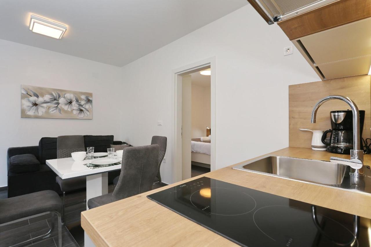 Villa Ankora 2 With Heated Pool Biograd Na Moru Exterior foto