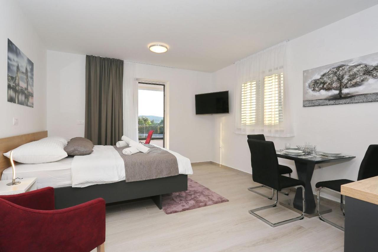Villa Ankora 2 With Heated Pool Biograd Na Moru Exterior foto