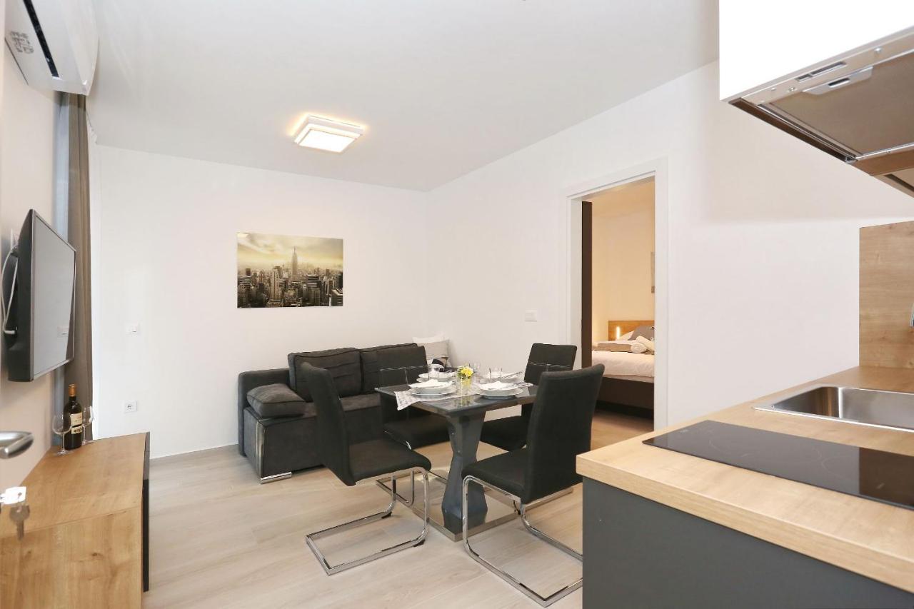 Villa Ankora 2 With Heated Pool Biograd Na Moru Exterior foto