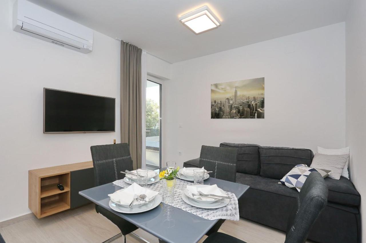 Villa Ankora 2 With Heated Pool Biograd Na Moru Exterior foto