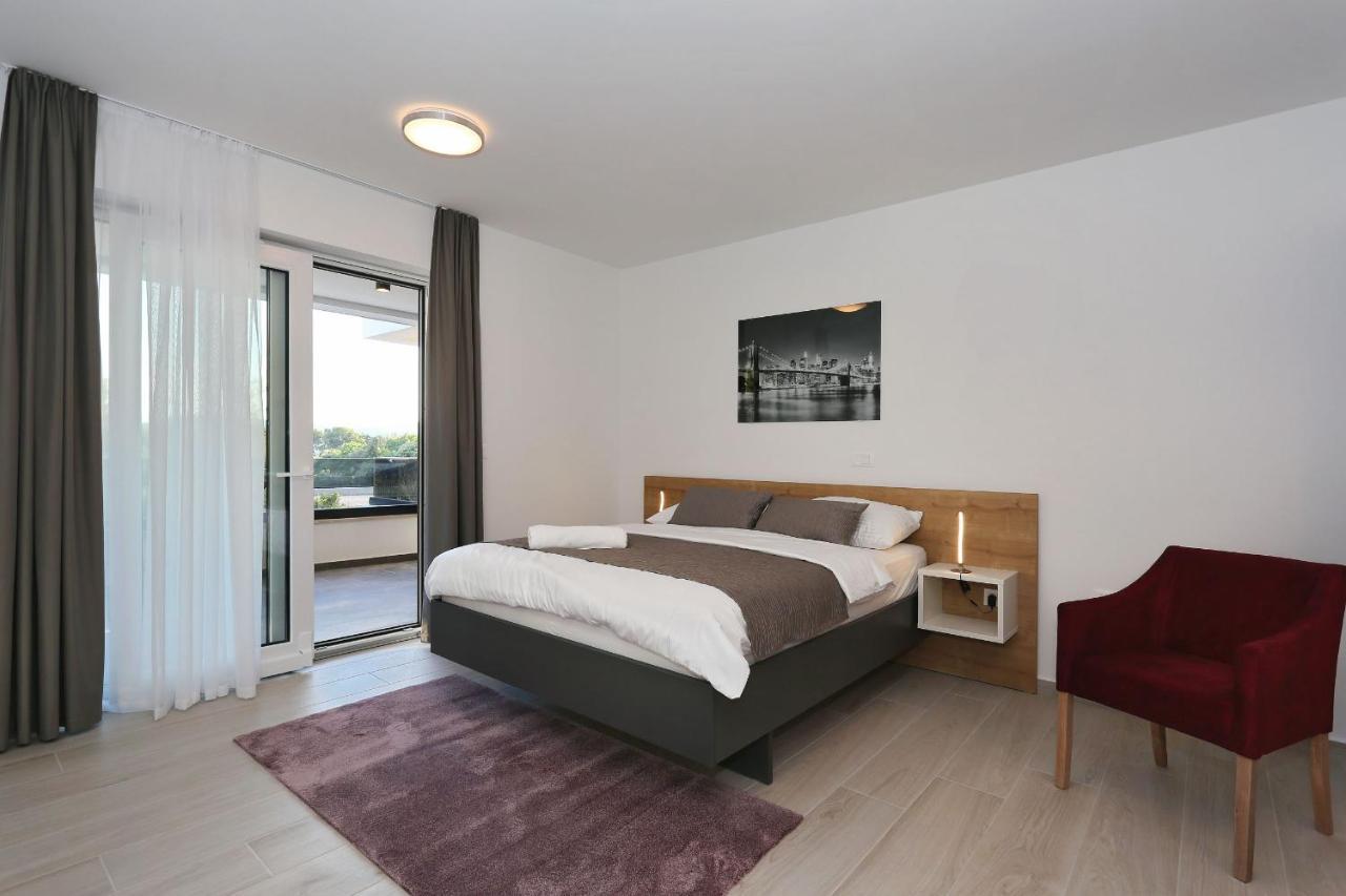 Villa Ankora 2 With Heated Pool Biograd Na Moru Exterior foto